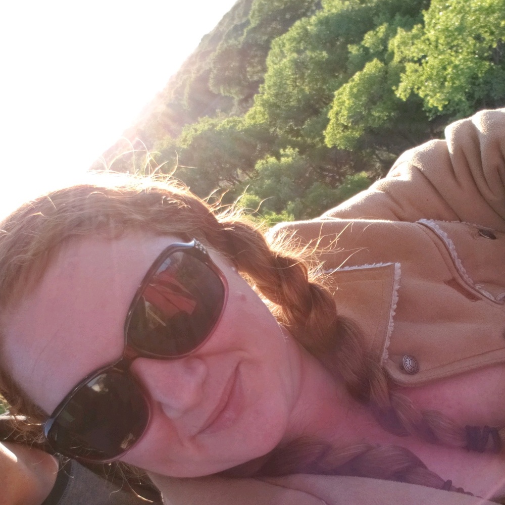 Meet your Posher, Amy